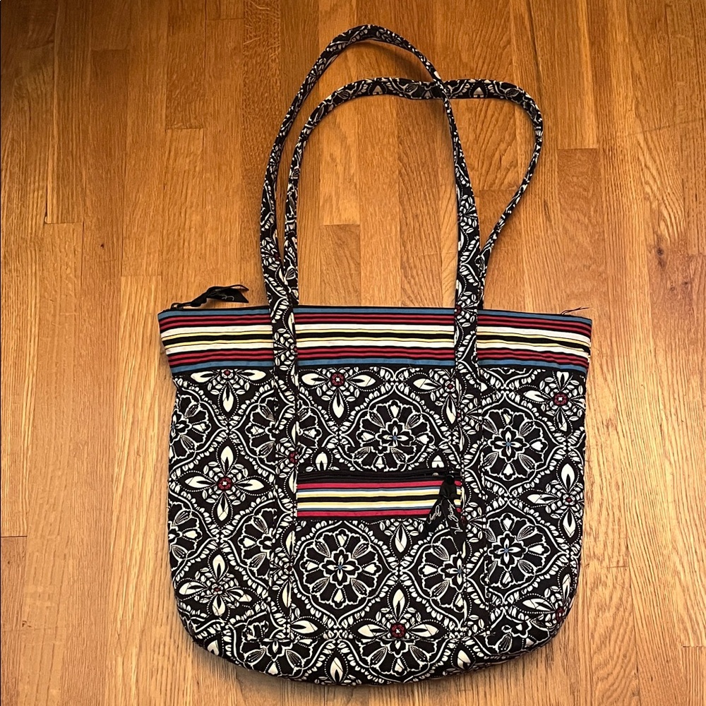 Vera Bradley Retired Barcelona Villager Tote